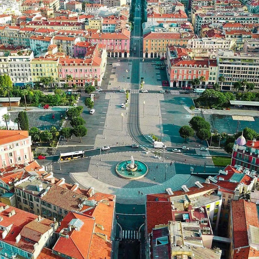 Lägenhet Studio Au Plein Coeur De Nice